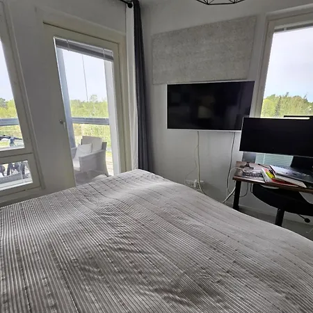 Modern 61m Apt,own Private Sauna *
