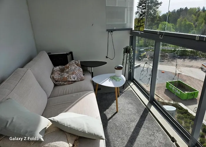 Modern 61m Apt,own Private Sauna Apartment *