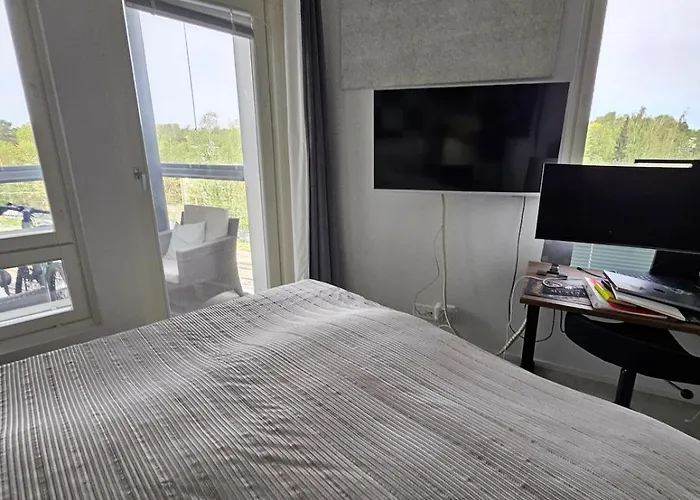 Modern 61m Apt,own Private Sauna *